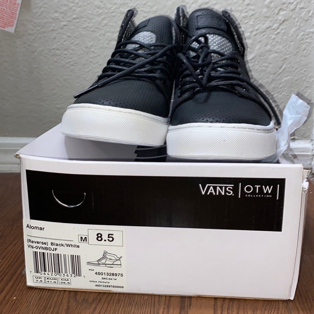 Vans Alomar